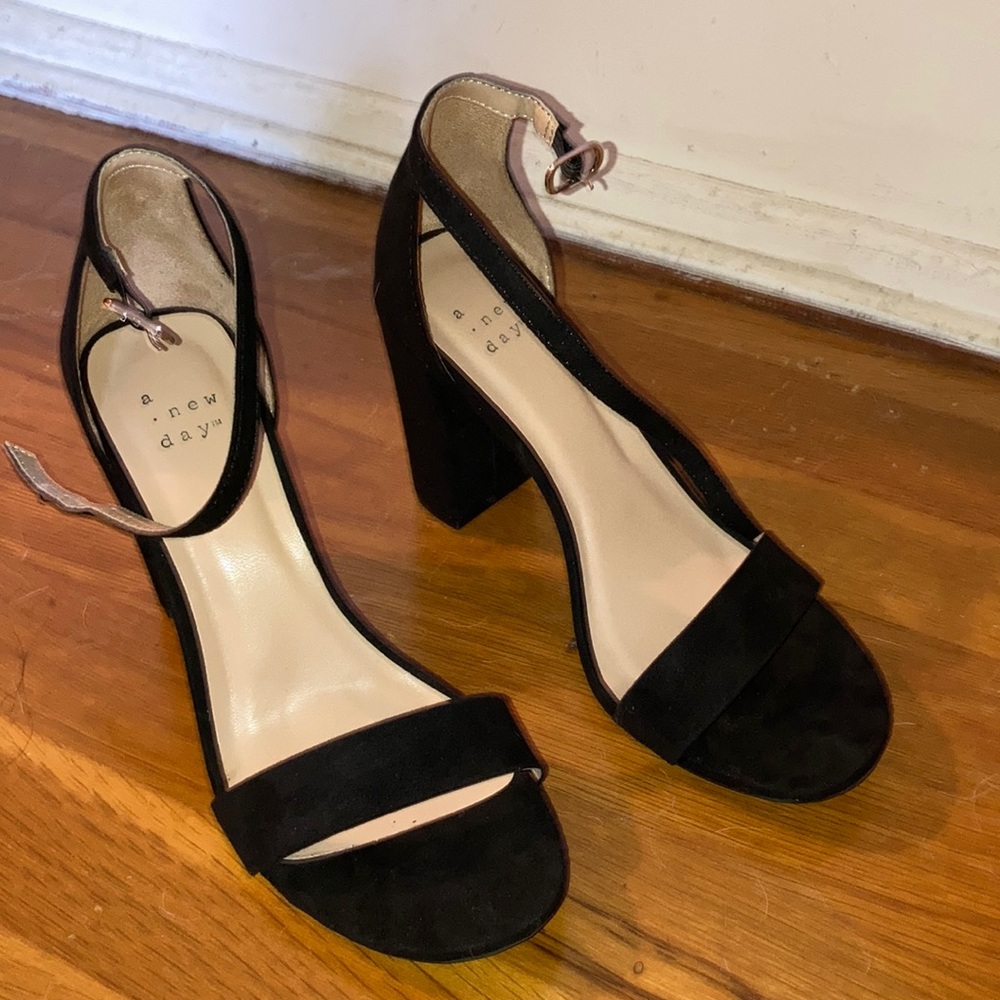 A New Day EUC shoes 6.5